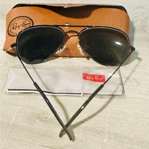 RayBan Sunglasses! Choose Your Color! main image 4
